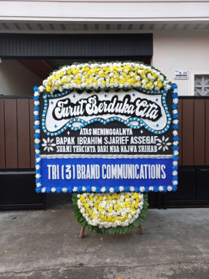 Papan Bunga Duka di Medan Tuntungan